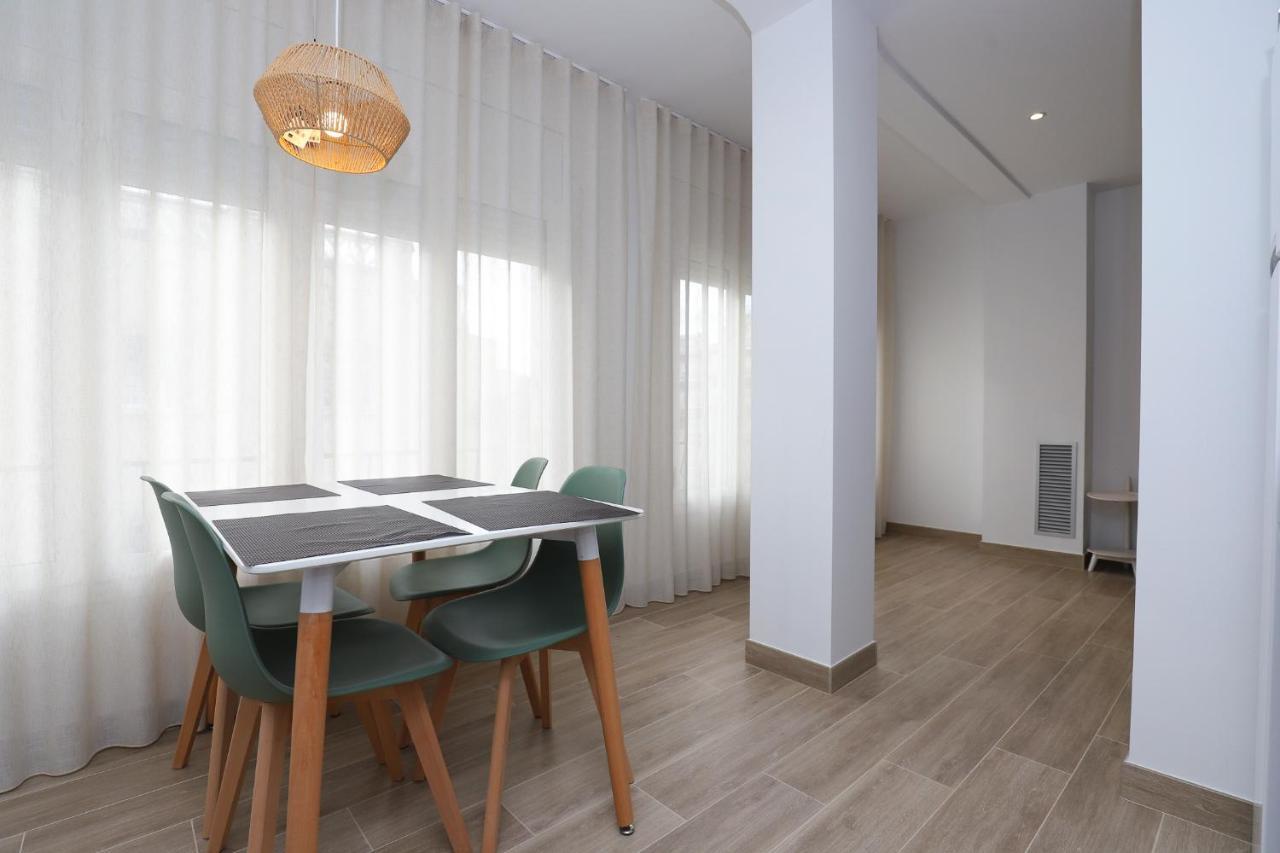 Apartaments Agneta - Rem 坎布里尔斯 外观 照片